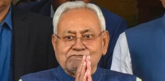 नीतीश कुमार